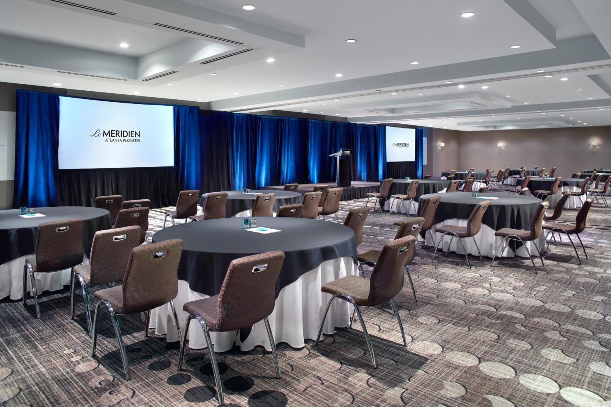 Le Meridien Atlanta Perimeter Данвуди Экстерьер фото