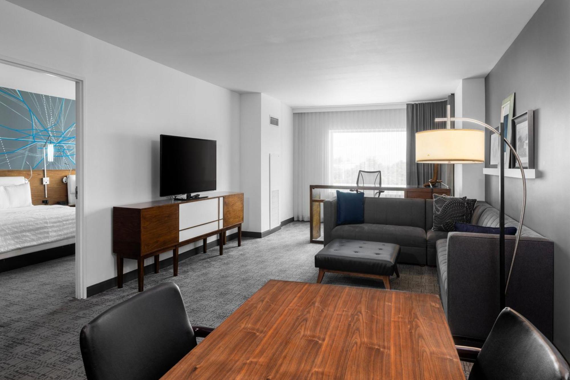 Le Meridien Atlanta Perimeter Данвуди Экстерьер фото