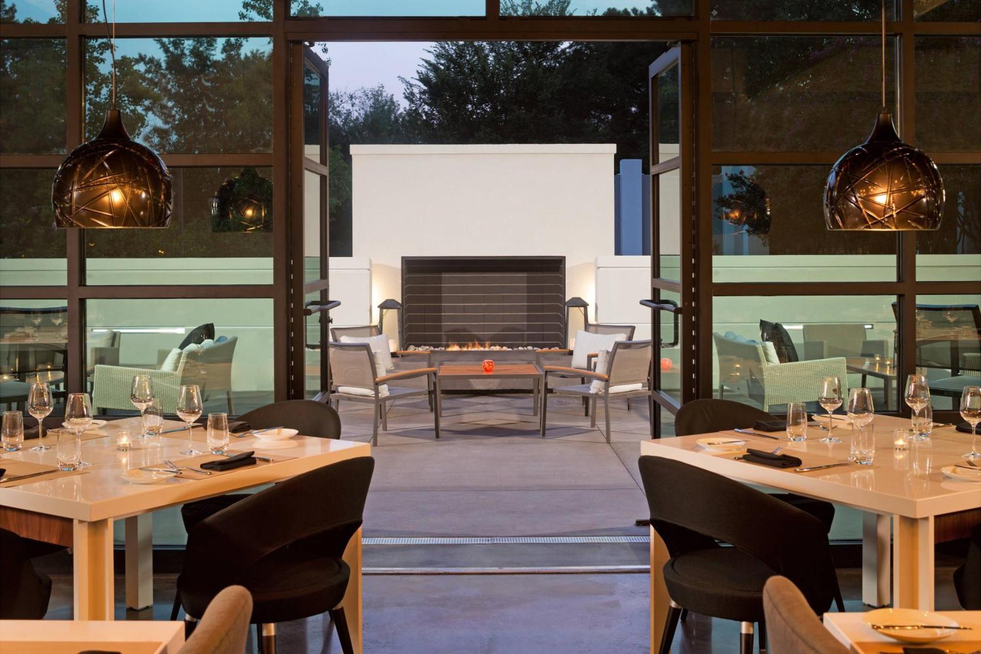 Le Meridien Atlanta Perimeter Данвуди Экстерьер фото